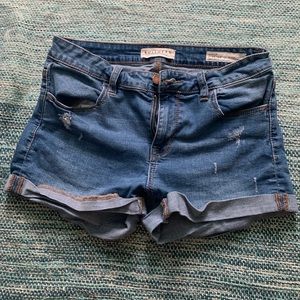 Bullhead Jean shorts